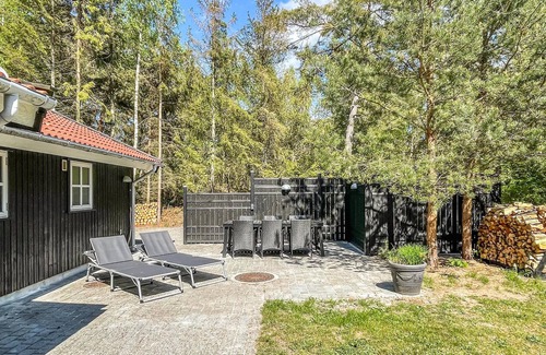 Dueodde House | Amazing home in Nexø with WiFi