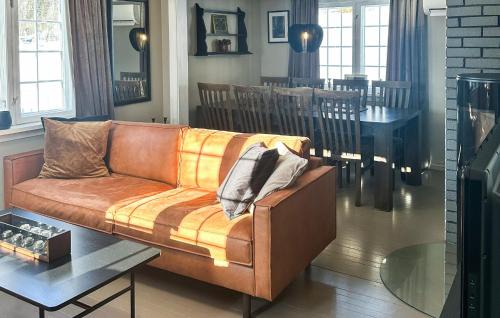 Nome House | Amazing Home In Nome With Kitchen