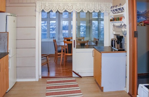 Olden House | Amazing home in Olden with WiFi