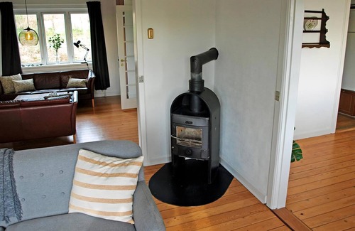 Spodsbjerg House | Amazing home in Rudkøbing with 6 Bedrooms and WiFi