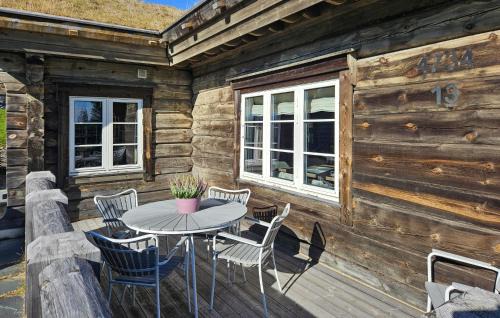 Sjusjoen House | Amazing Home In Sjusjøen With Sauna