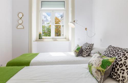 Alfama Apartment | Amazing Lisboa! Views & Style in Historical Graça