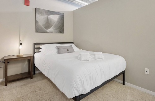 Old West Side Condo | Amazing Location! Heart of Ann Arbor with Amenity Galore 203