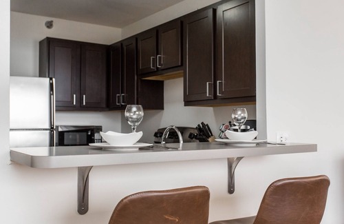West Loop Gate Apartment | Amazing Location @WestLoop close to #FultonMarket