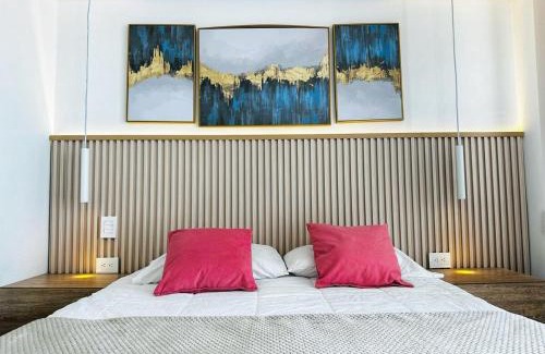 Urbanizacion Eliana Apartment | Amazing loft - 2 minutes from the airport!