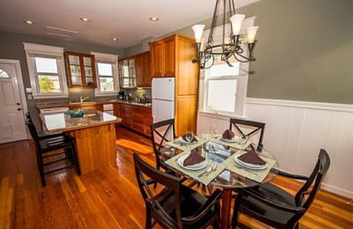 Cow Hollow Apartment | Amazing Marina/Cow Hollow 3 bedroom 2 full bath