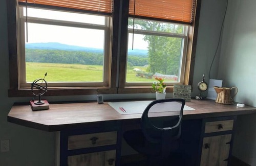 Cleveland Cabin | Amazing Mountain Views, Cabin, Private Farm Setting, Convenient Location