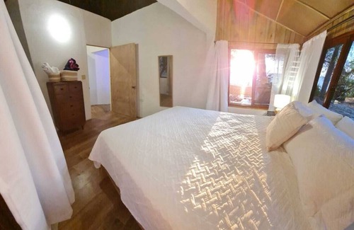 West End Cabin | Amazing Ocean View 2Br Cabin in Negril
