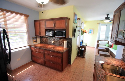 Aguacate House | Amazing Ocean View 30 Steps to Shacks Beach
