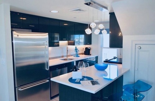 Provincetown Condo | AMAZING OCEAN VIEW & BEACH WEST END PENTHOUSE DISCOUNTS OFFERED