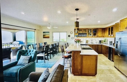 Colonia El Progreso Condo | Amazing Ocean Views & Brillant Sunsets