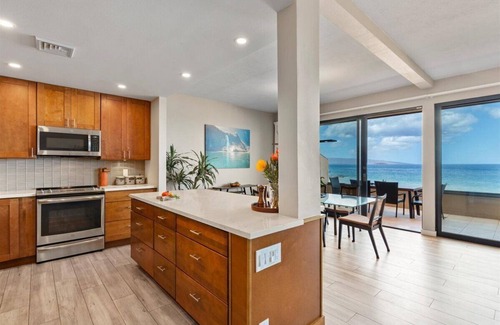 Wailea Condo | Amazing Oceanfront Platinum Condo; Gorgeous Views. Whales. Step in Snorkeling.