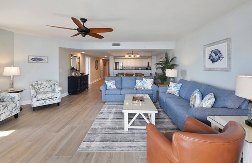 Golden Mile Condo | Amazing Oceanfront Views from this 5 Bedroom Condo Unit 1207