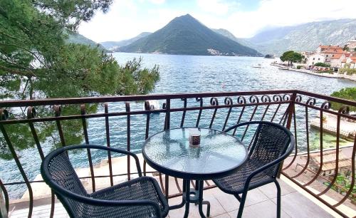Perast Apartment | Amazing panoramic view of Perast.