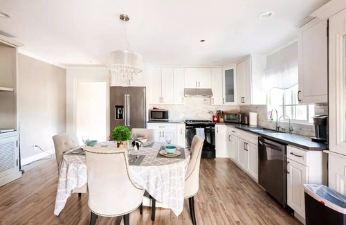 Duarte House | Amazing & Relaxing 5B3B-Private Pool