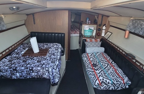 Everett Boat Rental | Amazing Sailboat Experience in the island!