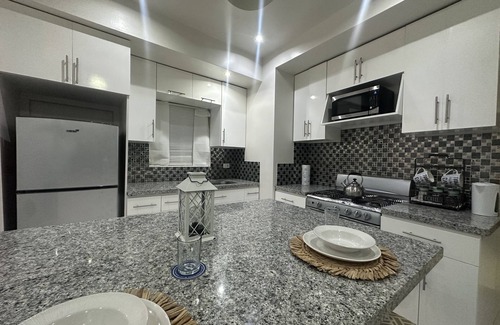 Costa de Oro Apartment | Amazing Sunset Beach Condo