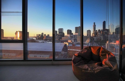 Southbank Apartment | Amazing View 3 BR*2BTH*P APT with balcony and Pool in Heart of Southbank