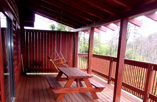 Gatlinburg Cabin | "Amazing Views" "Awesome" "Perfect" "Best Romantic Cabin in the Smokies” Reviews
