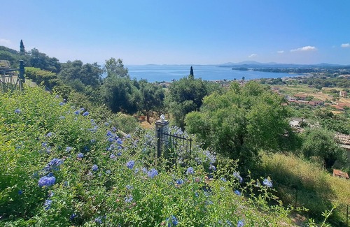 Ipsos Villa | Amazing views from this very well located villa