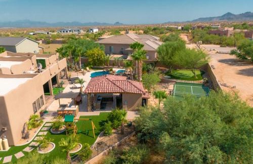 Rio Verde Foothills Villa | Amazing Views - Pickleball - Golf - Sleeps 25