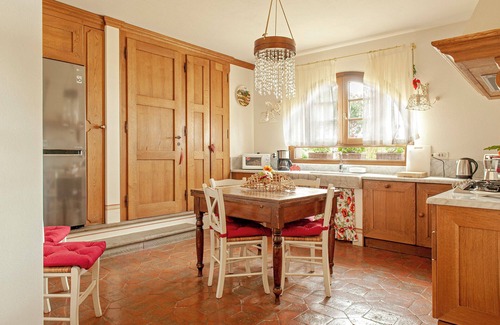 Cecina Villa | Amazing Villa in the heart of Tuscany