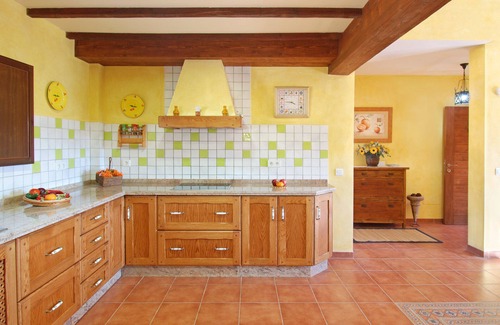 Alcaucin Villa | Amazing villa with pool, aircon and stunning views on a very special spot