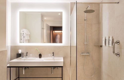 Mestre Hotel | Ambasciatori Hotel Mestre Venice, Tapestry Collection by Hilton