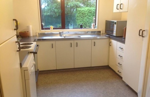 Havelock North Apartment | Ambury House - private garden resort with views