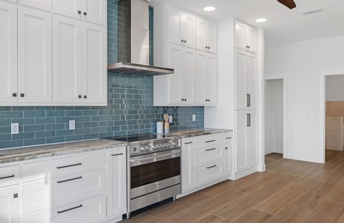 Punta Gorda House | AMD5601 Summary: Punt