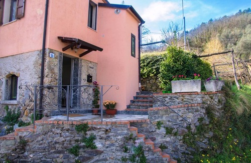 Ameglia House | Ameglia Tiny House - Sea, river and mountain between Cinque Terre and Versilia