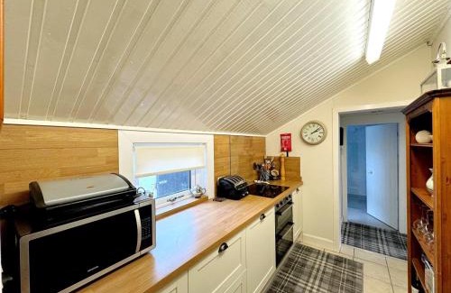 Prestwick House | Ameliafield Cottage, Prestwick