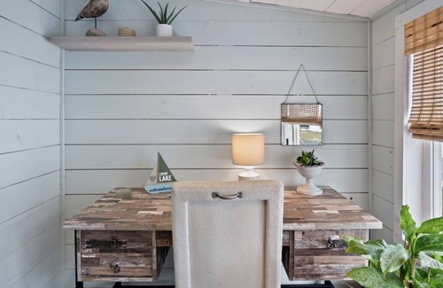 Saratoga Springs House | Amenity-Rich Oasis w Indoor/ Outdoor Fire: Your Ultimate Getaway