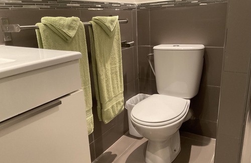 Maho Apartment | American Medical University of Medicine Studio on Campus