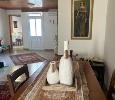 Amphipolis House | Amfipolis Root House