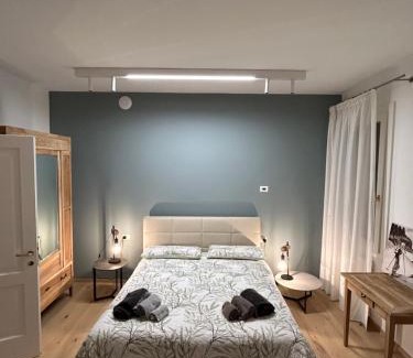 Valdobbiadene Apartment | AMIA rooms & wine