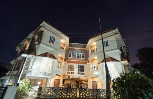 Thrissur Apartment | Amminis Mansion by Doris Homes