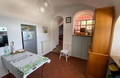 Positano Ski Chalet | AMORE RENTALS - Casa Laura with Sea View Terrace