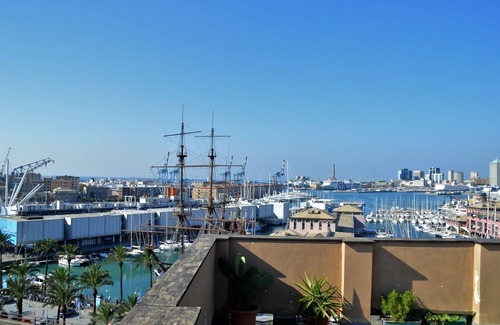 Genoa Historical Centre Apartment | Ample Historic Center Sea views Apt cozy panoramic terrace/lift/parking