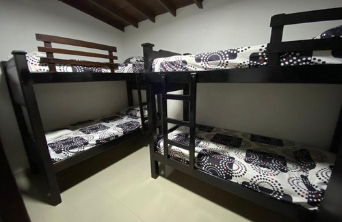 Estadio Apartment | Amplio Apartamento Renovado 150m2 para Familias, Grupos o Delegaciones Deportivas - Estadio Atanasio Girardot