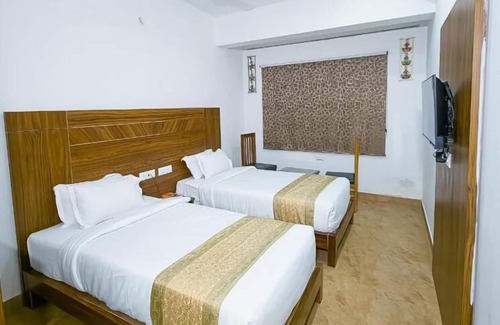 Faizabad Hotel | Amritara Ramila Kutir
