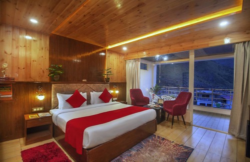 Badrinath Hotel | Amritara The Avadh