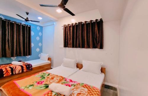 Koregaon Park Hotel | Amrutwa Guest House