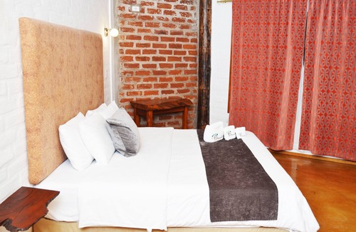 Palora Hotel | Amuntai Rainforest Lodge