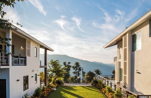 Haridwar Villa | An Extravagant Pushp Villa Overlooking the Ganges
