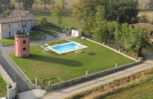 Gragnano Trebbiense House | an oasis in nature