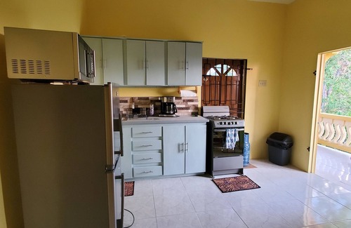 Negril House | An oasis 5 minutes from Negril town. House with modern comforts; AC, Wifi