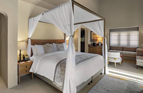 Sir Bani Yas Island Cabin | Anantara Al Sahel Villa Resort