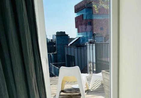 De Kaaien Apartment | ANCHOR LODGE ANTWERP Unique Appartment view MAS!