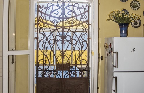 Naples City Centre Apartment | Ancient center, near the Duomo, Church of Santa Chiara, Sansevero chapel